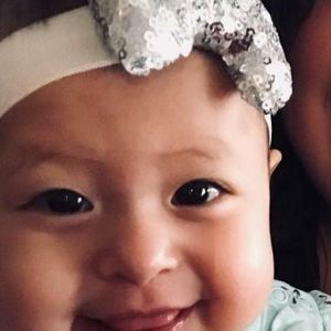 Meet your Posher, Emilia